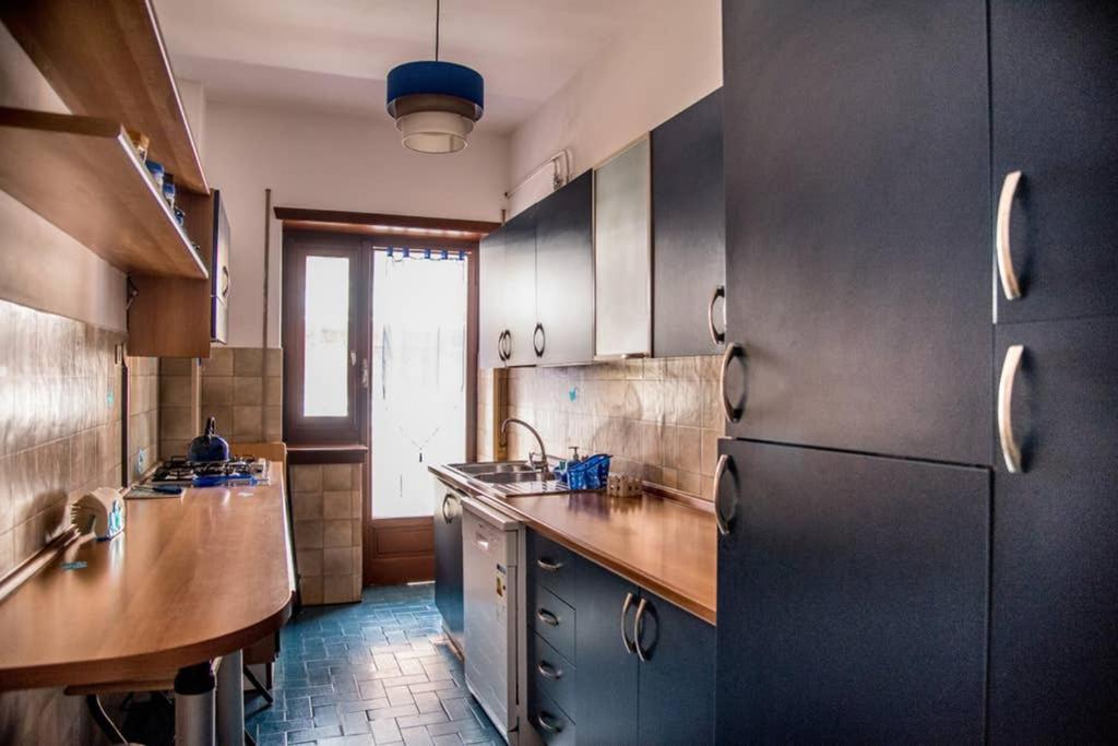 Near Museum Apartment Рим Екстериор снимка