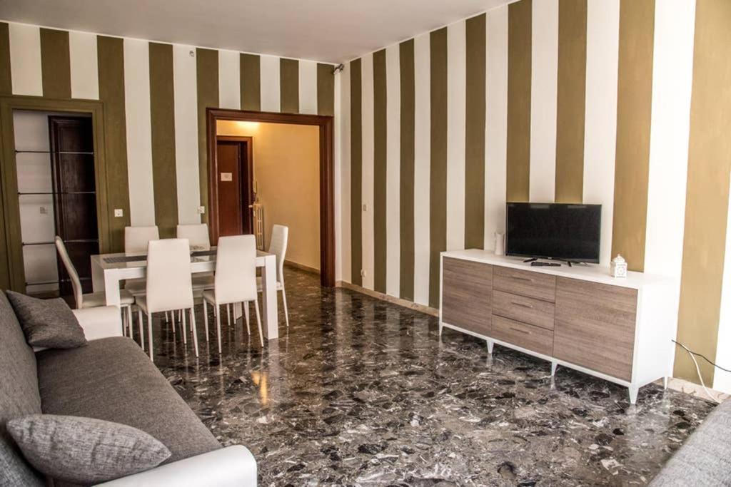 Near Museum Apartment Рим Екстериор снимка